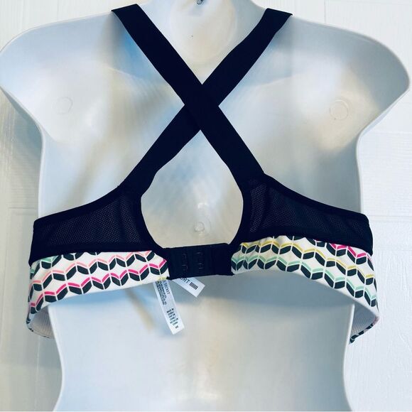Victoria’s Secret‎ VSX The Standout Sport Bra 34C White Chevron Maximum Support - Picture 3 of 8